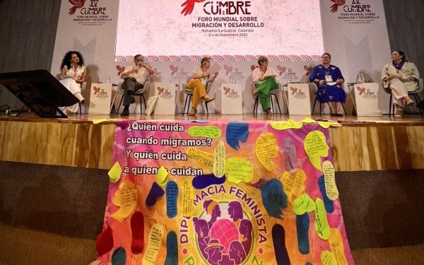 Bienestar Familiar destaca su compromiso con los derechos de las personas cuidadoras y la niñez migrante en el Foro de Migración y Desarrollo