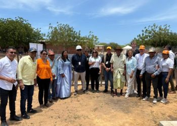 Terra Azul inauguró en Mayapo la primera planta desalinizadora solar del Proyecto RES Colombia