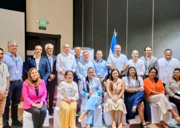 Corpoguajira participa en El Salvador en Encuentro por la Educación Ambiental Marino-Costera