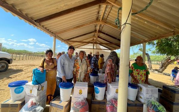 Gobernación de La Guajira entrega ayudas humanitarias a comunidades indígenas afectadas por lluvias en Maicao