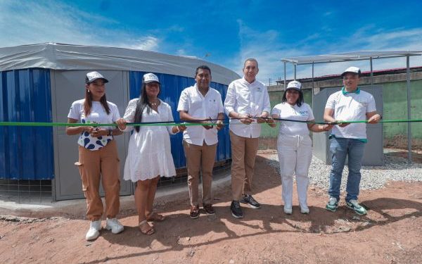 Corpoguajira entregó proyecto de educación ambiental y socializó obras de suministro de agua en el colegio Manuel Rosado Iguarán de Maicao