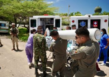 La administración departamental logra evacuación aérea de paciente y su bebé desde la Alta Guajira