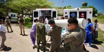 La administración departamental logra evacuación aérea de paciente y su bebé desde la Alta Guajira