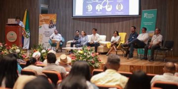 Se realizó en Riohacha el Segundo Encuentro de Lecciones Aprendidas Sobre la Transición Energética Justa en La Guajira