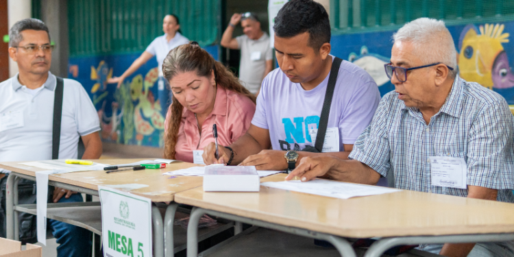 100.687 personas prestarán su servicio como jurados de votación durante las elecciones de los Consejos de Juventud