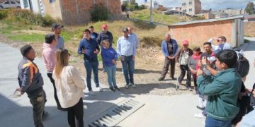 Alcaldía de Tunja y comunidad entregaron obra vial en el barrio Ricaurte