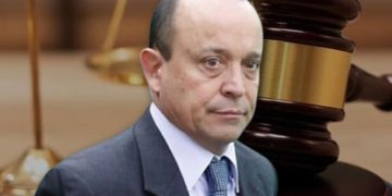 Condenan a Santiago Uribe a 28 años de prisión por paramilitarismo