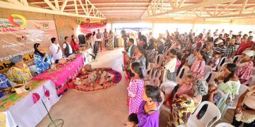 Prosperidad Social entregó alimentos y telas para fortalecer la atención a comunidades indígenas en La Guajira