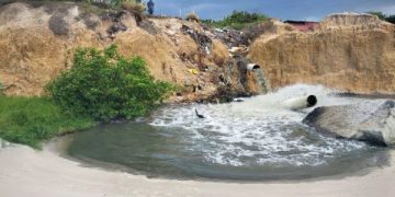 Corpoguajira ordena investigación ambiental contra la Alcaldía de  Riohacha y Aqualia E.S.P. por vertimientos de aguas residuales al  mar Caribe