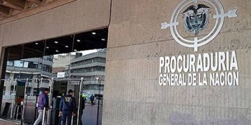 Procuraduría abrió indagación a general del Ejército y funcionario de la DNI, por presuntos vínculos con miembros de disidencias de las Farc