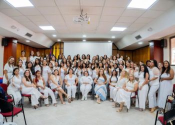 Insignias que Transforman Vidas: 86 Vocaciones al Servicio de la Primera Infancia