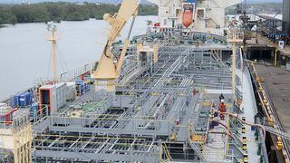 Ecopetrol realizó primera exportación de petroquímicos por el puerto de Buenaventura