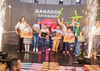 Competitividad educativa del Magdalena se fortaleció en 2025 tras el exitoso cierre de las Mega Olimpiadas, de la Gobernación
