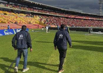 Defensoría del Pueblo urge a actualizar protocolos de seguridad y convivencia en el fútbol