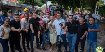 Gobernación del Cesar inició la Caravana del Pavimento Urbano en Valledupar: 14.620 metros pavimentados cambiarán la vida de habitantes de 33 barrios de la ciudad