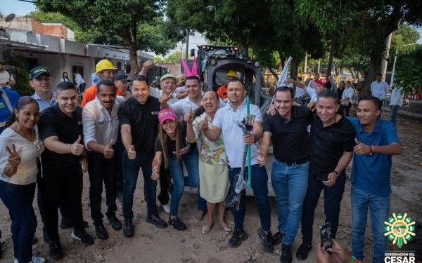 Gobernación del Cesar inició la Caravana del Pavimento Urbano en Valledupar: 14.620 metros pavimentados cambiarán la vida de habitantes de 33 barrios de la ciudad