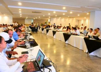 Gobierno y autoridades civiles de Córdoba definen acciones conjuntas para acelerar la recuperación del departamento