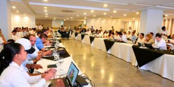 Gobierno y autoridades civiles de Córdoba definen acciones conjuntas para acelerar la recuperación del departamento