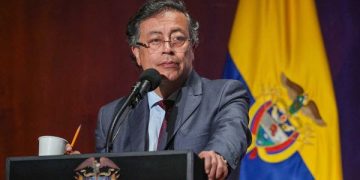 Respaldo a gestión del presidente Petro aumentó 11 puntos y alcanzó el 49,1% en febrero de 2026, según encuesta de Invamer