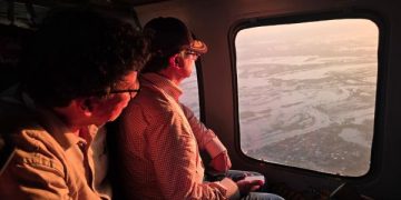 El presidente de Colombia denuncia que escapó de un intento de asesinato cuando volaba en helicóptero