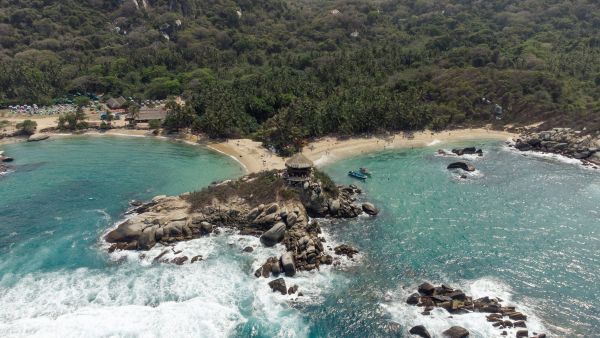 Parques Nacionales Naturales de Colombia anuncia cierre temporal del Parque Tayrona para garantizar condiciones de seguridad
