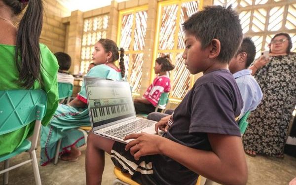 El Gobierno del Cambio transforma La Guajira con inversión histórica en tecnología para la niñez Wayúu