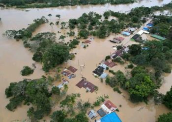 Puesto de Mando Unificado informa que se mantiene alerta roja en cuencas de los ríos Sinú, San Jorge y Canalete. Se prevén lluvias leves y moderadas, según el Ideam