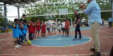 Gobernador Aguilar fortalece la infraestructura deportiva con entrega de escenarios renovados en el sur de La Guajira