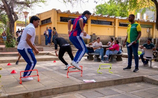 Instituto de deportes y universidad de La Guajira promueven el deporte de orientación como eje pedagógico