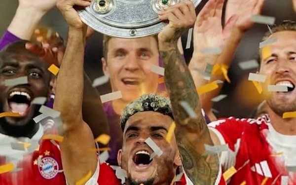 Luis Díaz se coronó campeón en la Bundesliga con el Bayer Múnich