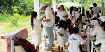 Gobernación de La Guajira lleva atención integral en salud a la comunidad de wiwa, en Dibulla