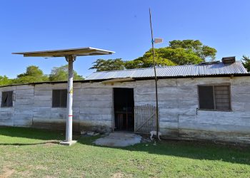 La energía solar transforma la vida de 100 familias rurales y fortalece la conservación ambiental en el Magdalena